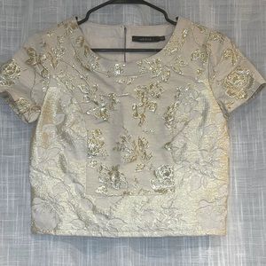 GOLD SHORT SLEEVE COUTURE TOP